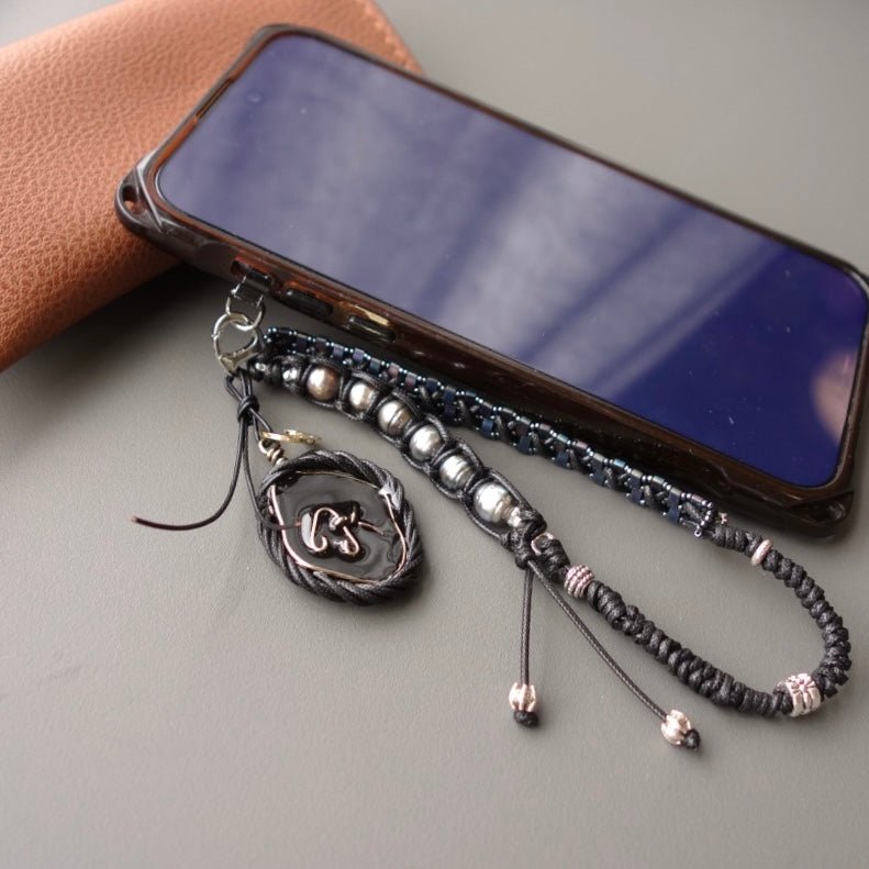 Personalized Pendant - 5610 LUNATIC