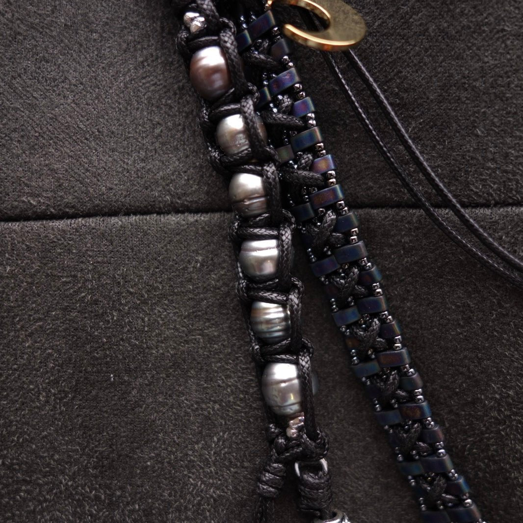 Black Woven Phone Strap with Tahitian Pearl - 5610 LUNATIC