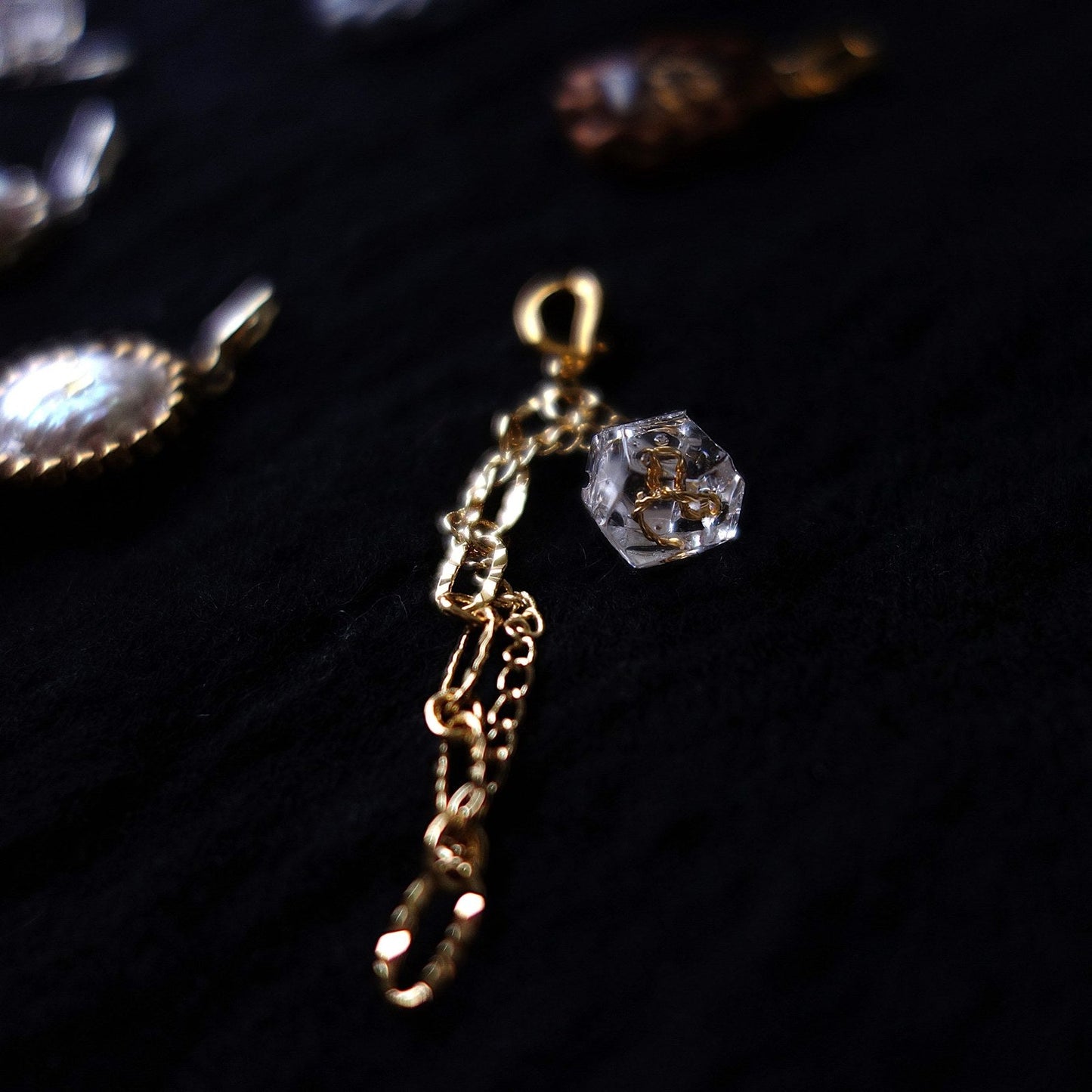 Frozen Pendant - 5610 LUNATIC