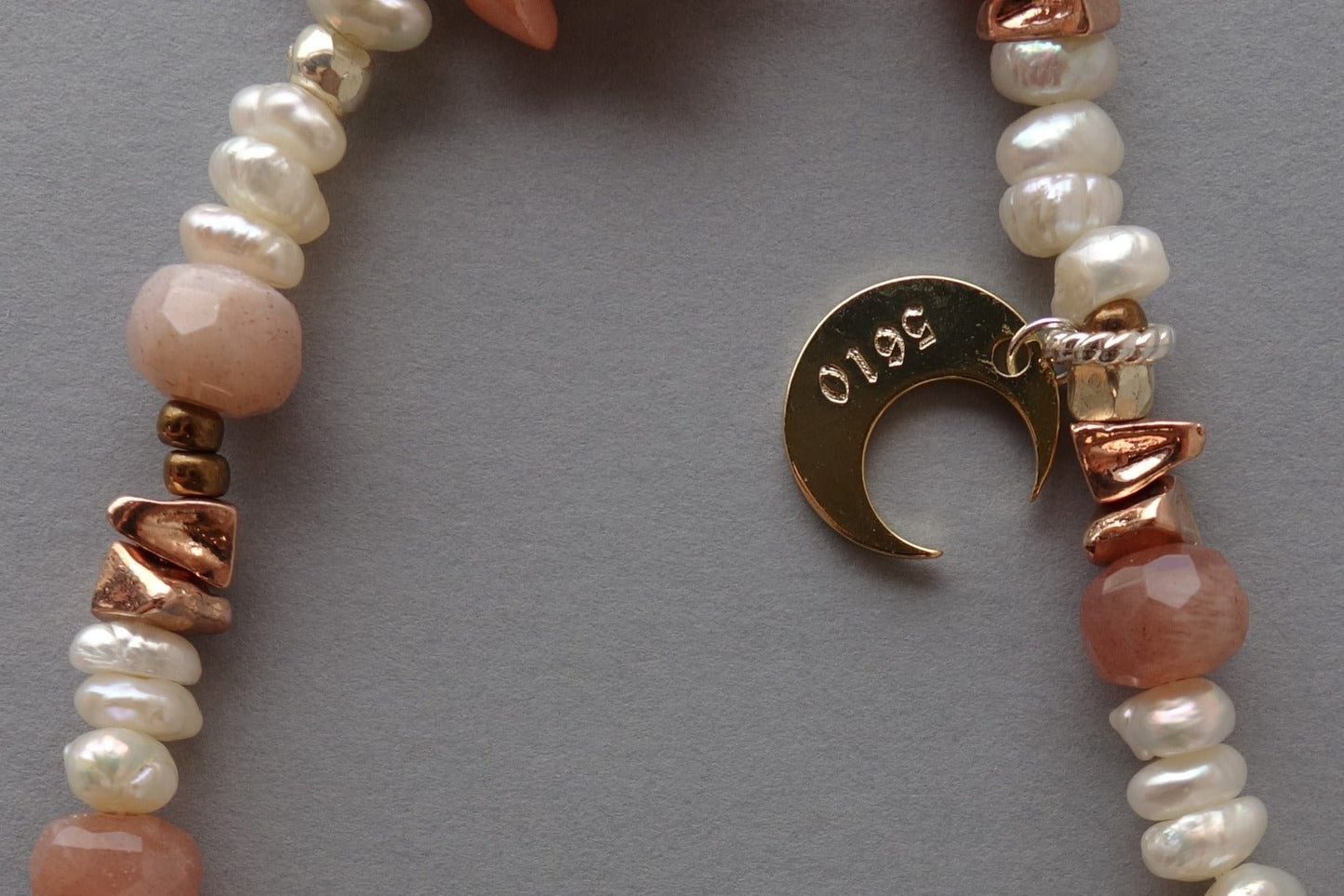 Heliantha Phone Strap with Golden Pearl & Sunstone - 5610 LUNATIC