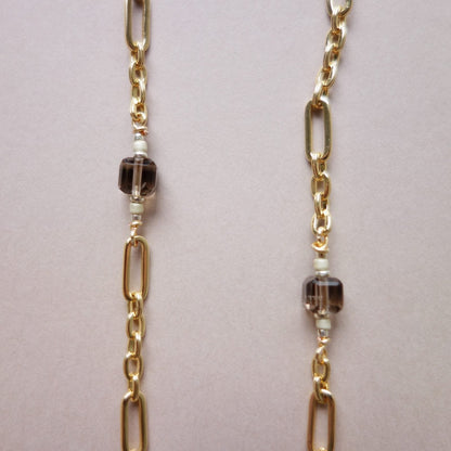 Linear White - The Sunglasses Chain - 5610 LUNATIC