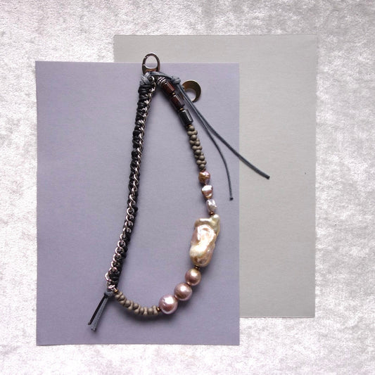 Matt Gray Phone Strap with Baroque Pearl & Natural Stone - 5610 LUNATIC