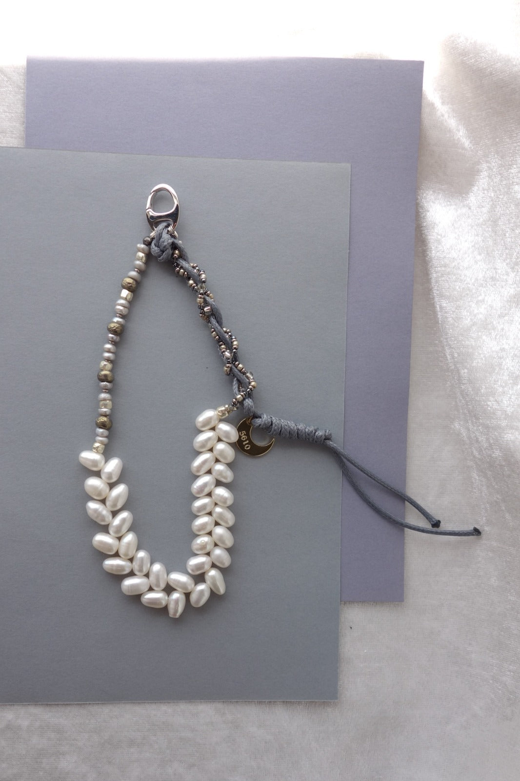 Moonlit Splenden Phone Charm - 5610 LUNATIC