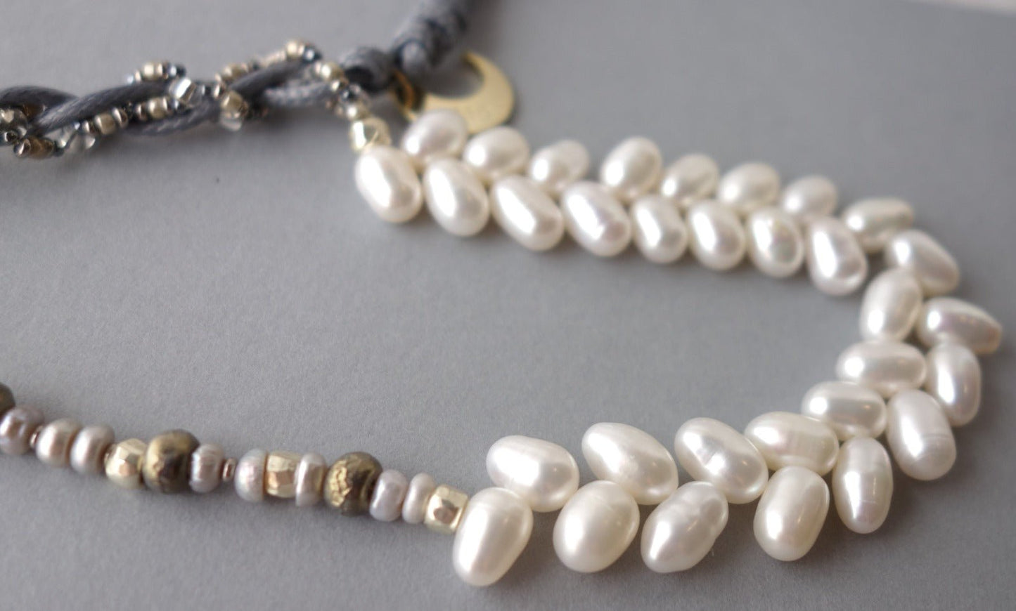 Moonlit Splenden Phone Charm - 5610 LUNATIC