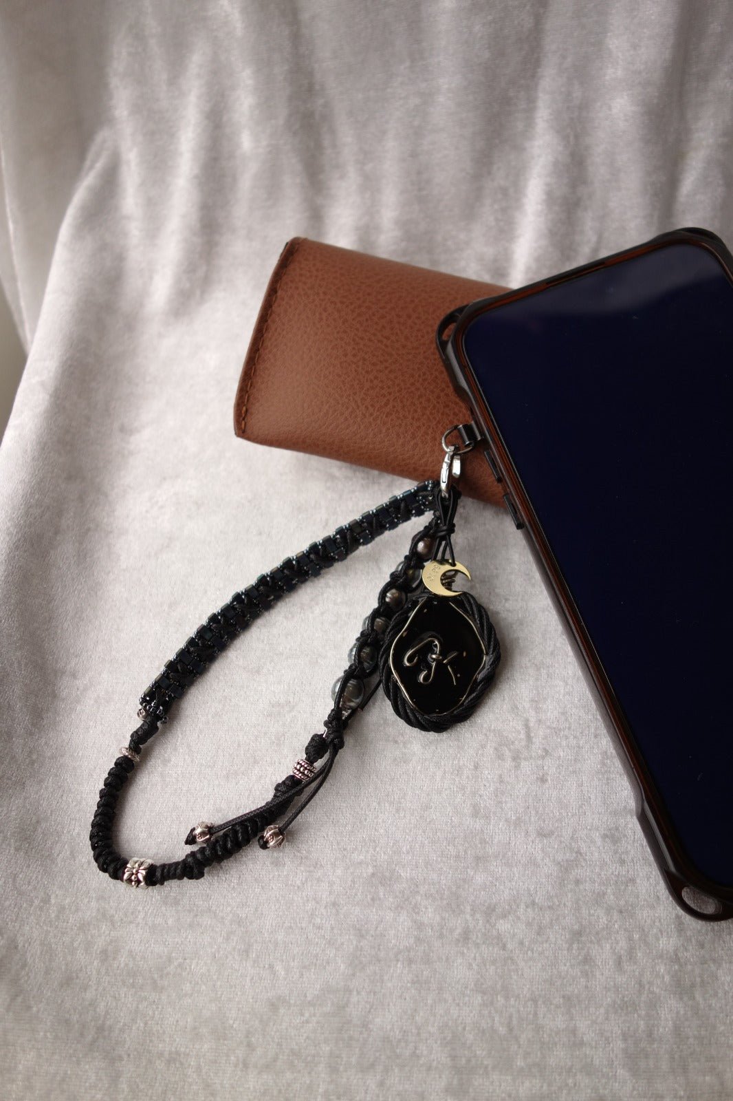 Spiral Woven Pendant - 5610 LUNATIC